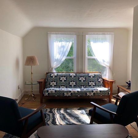 Ludington Blue Spruce Inn 외부 사진