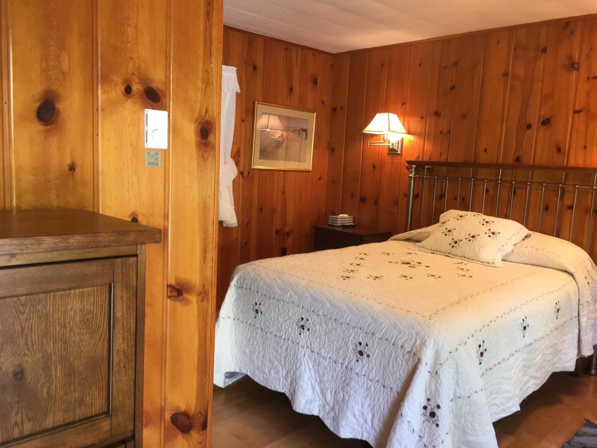 Ludington Blue Spruce Inn 객실 사진
