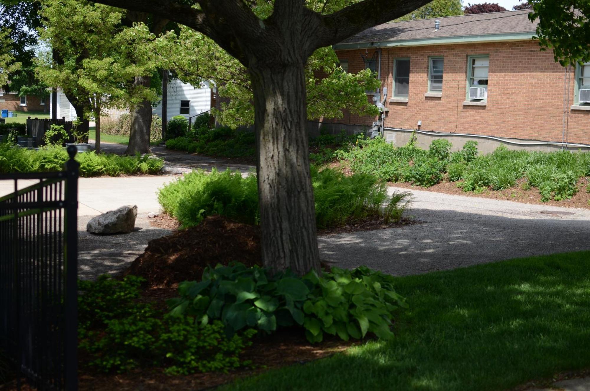 Ludington Blue Spruce Inn 외부 사진