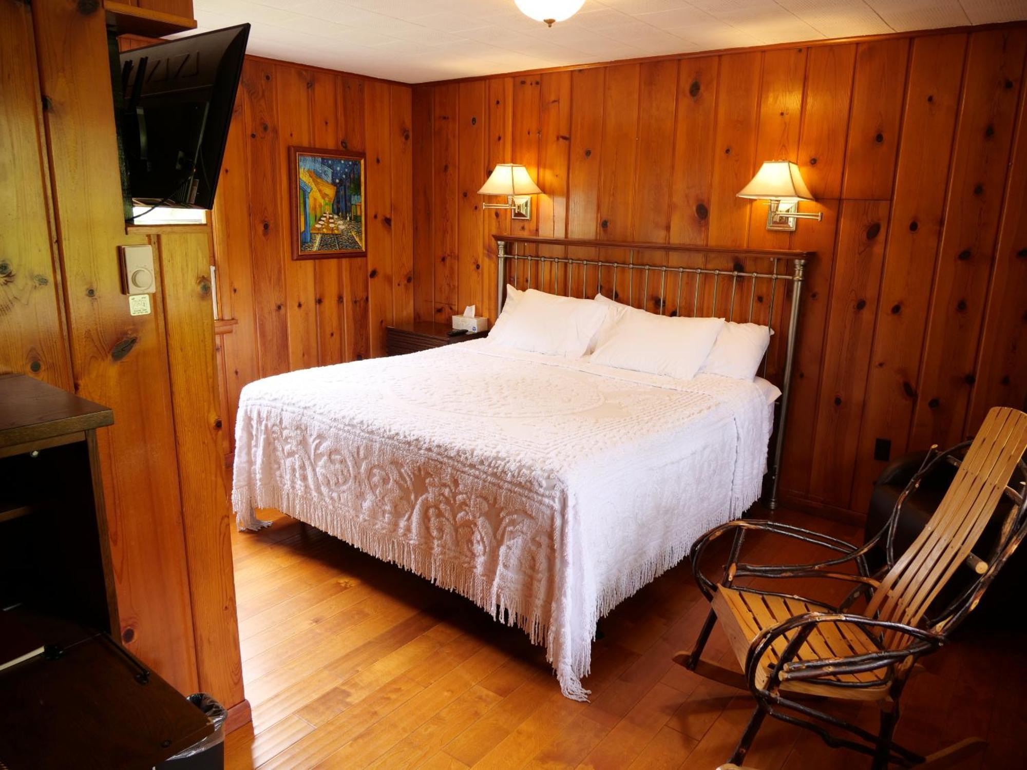 Ludington Blue Spruce Inn 객실 사진